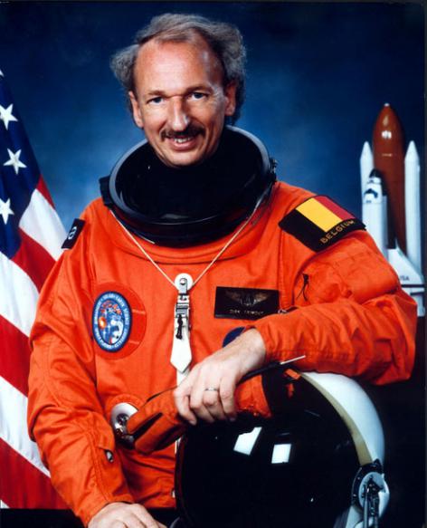 Alumnus Dirk Frimout, de eerste Belgische ruimtevaarder (Collectie Universiteitsarchief Gent - foto ESA).