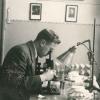 Falks Epsteins in het labo, 2-2-1937 (collectie Jacques Bloch)