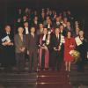 Groepsfoto na de viering van 50 jaar nederlandstalig diergeneeskundig onderwijs aan de Gentse universiteit in 1984. In het midden de nieuwe eredoctores, herkenbaar aan de epitoga: Yves Ruckebusch (l.) en Paul Janssen (Collectie Universiteitsarchief).