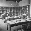 Bibliotheek in het Botanisch Instituut in de Ledeganckstraat, begin 20ste eeuw (Collectie Universiteitsarchief Gent).