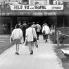 Ingang van het GUSB met spandoek 80 jaar HILO in 1988 (Collectie Universiteitsarchief Gent).