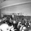Algemene vergadering in auditorium E van de Blandijn, tijdens de studentenprotesten van maart 1969 uitgeroepen tot Studentoraat (Collectie Universiteitsarchief Gent - foto Renaat Willockx).