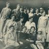 De Gentse studentes verenigden zich in de Association Générale des Etudiantes die maandelijks culturele uitstappen organiseerde. Pas in de jaren 1930 is er echt sprake van een gemengd verenigingsleven (Collectie Universiteitsarchief Gent).